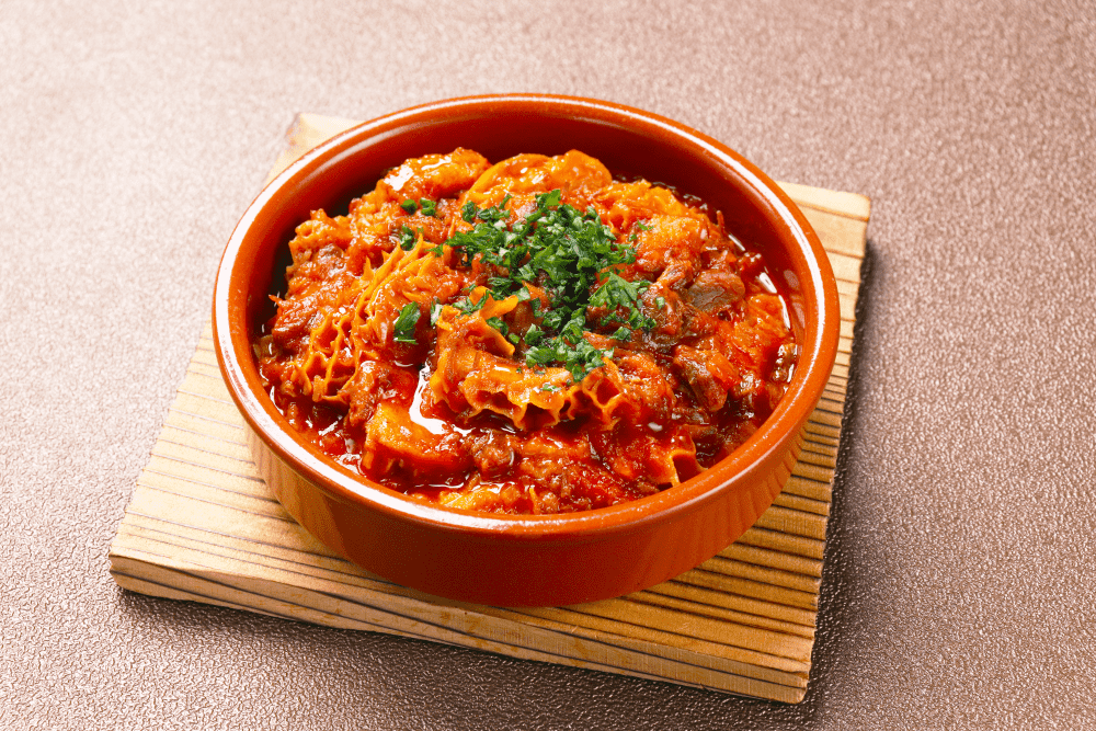 トリッパと牛すじのトマト煮込み｜具材ごろごろ｜スペイン風モツ煮