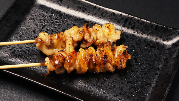 【国産】鶏生皮串｜脂の旨味をダイレクトに味わう、贅沢40g