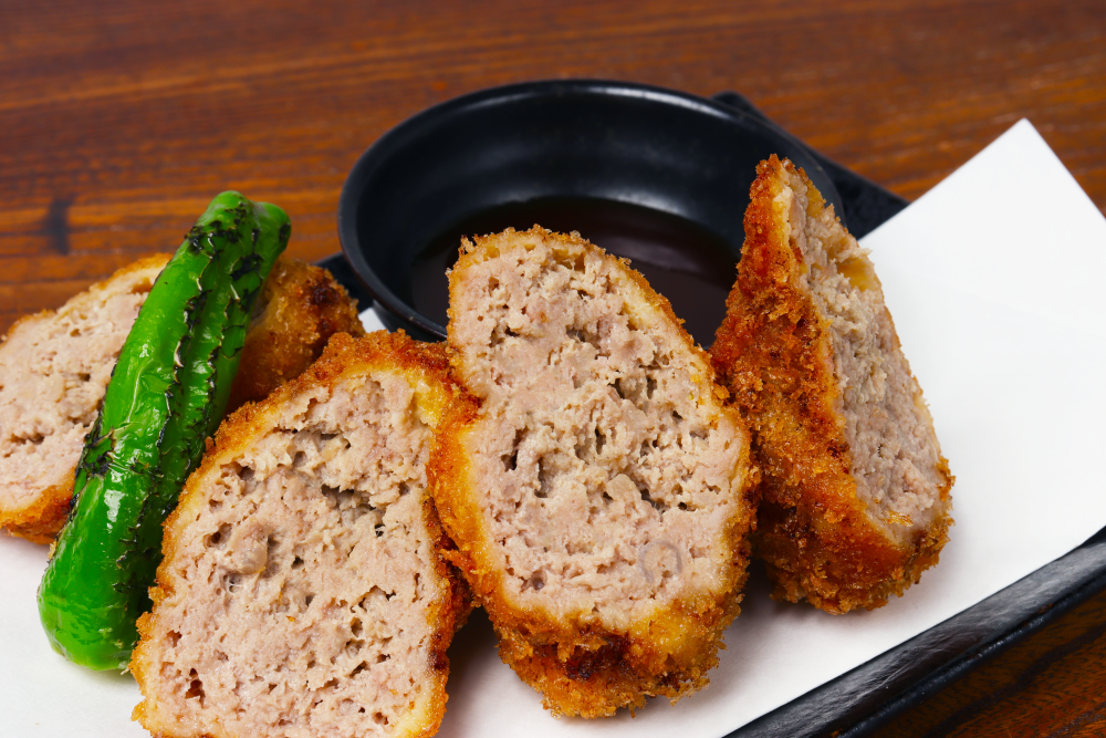 旨味と脂の軽やかさ、そして圧倒的な肉汁感。