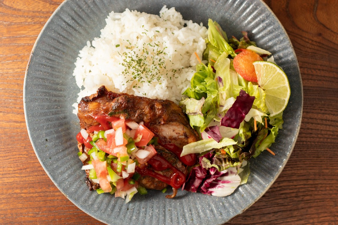 ■ ランチにもディナーにも使える!満足度の高いメニュー